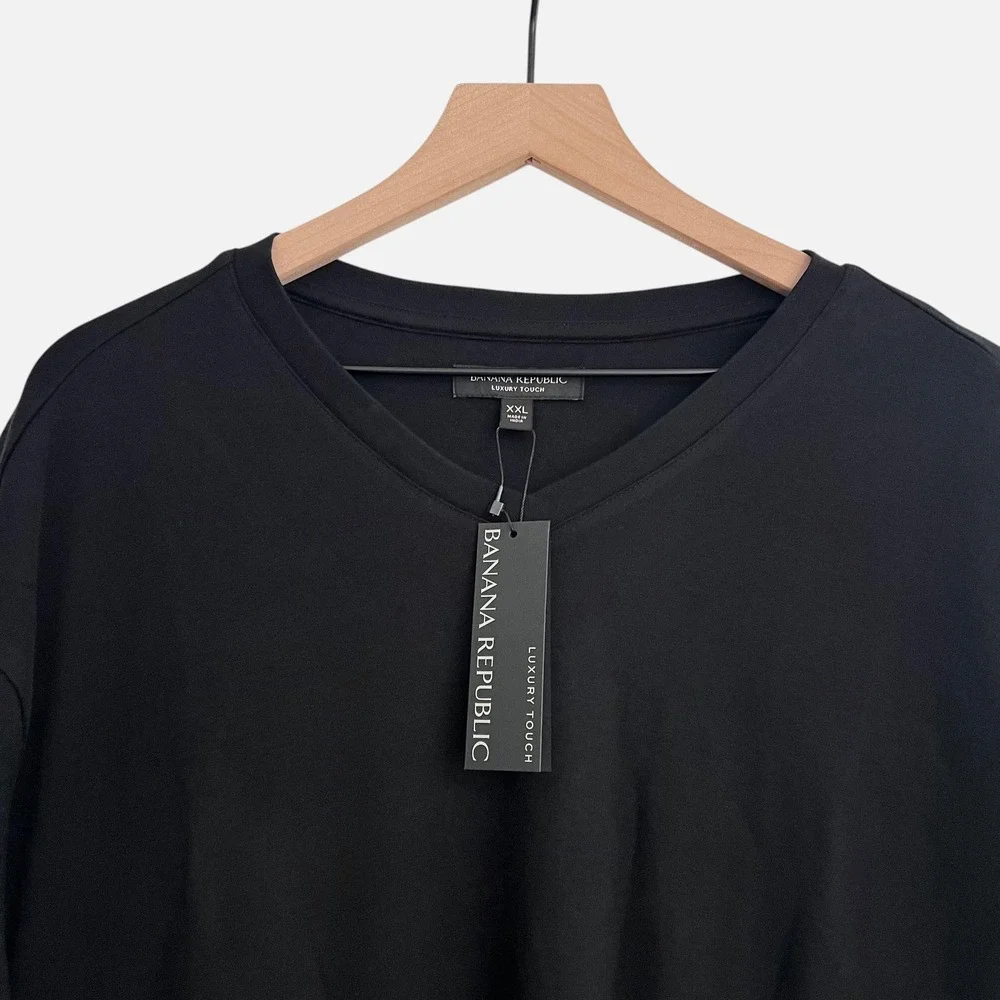 Banana Republic Men's Black Luxury Touch V-Neck T-Shirt XXL 100% Cotton NWT